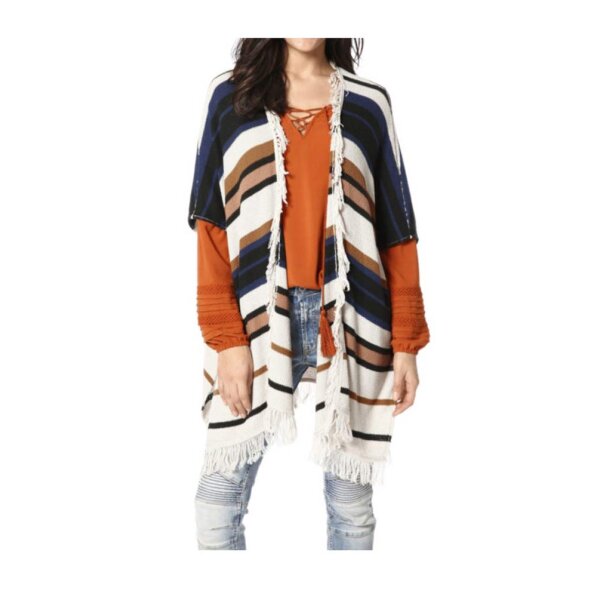 Strickponcho, sand-bunt
