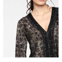 Designer-Druckbluse mit Pailletten, bunt