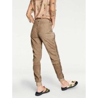 Designer-Ziegenvelourslederhose, sand