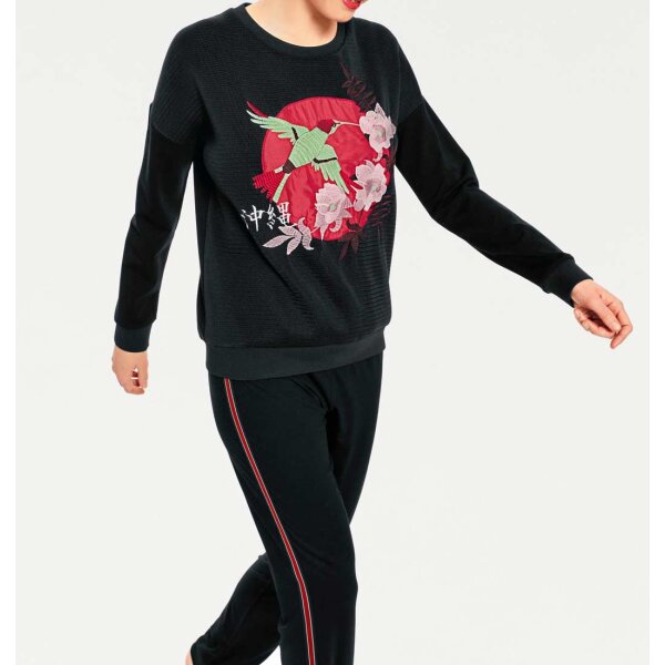 Bluza z haftem, czarna