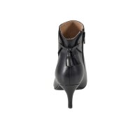 Leather boots, black
