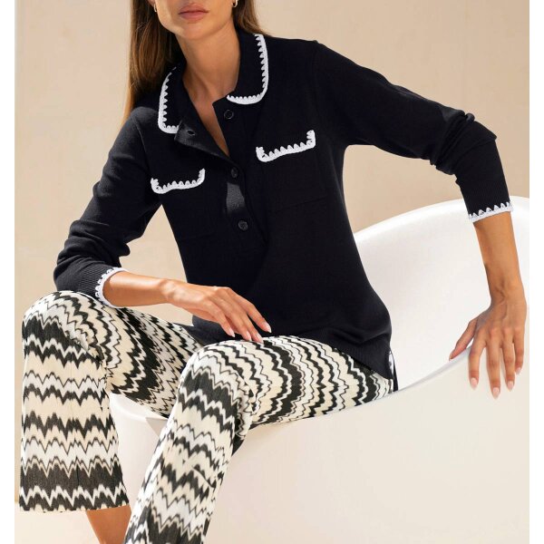 Polopullover m. Häkelverzierungen, schwarz-ecru