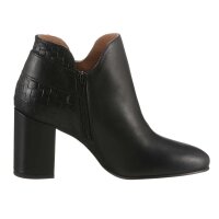 Cowhide nappa ankle boot, black