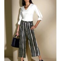 Stretch blouse with trim, white