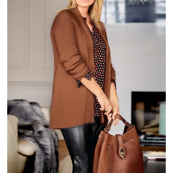 Designer-Cardigan, rost