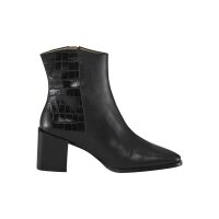 Leather bootie, black
