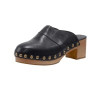 Cowhide nappa clogs, black