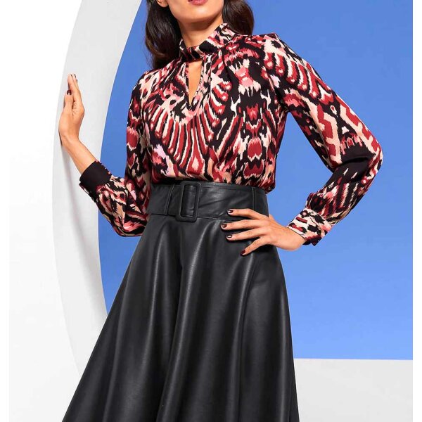 Designer-Druckbluse, schwarz-rot