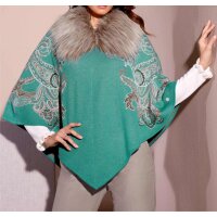 Kaschmir-Merino-Poncho m. Webpelz, smaragd