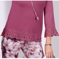 Sweter z rękawami trąbkowymi i koronką, Erica