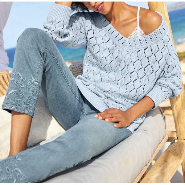 Oversizeowy sweter ajour, jasnoniebieski