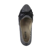 Pumps, black-white