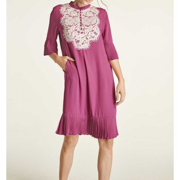 Kleid m. Spitze, cyclam