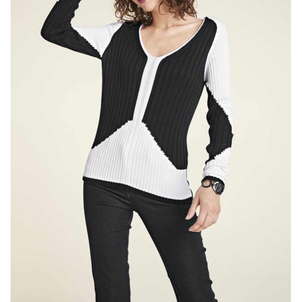 Rib knit sweater, black-white