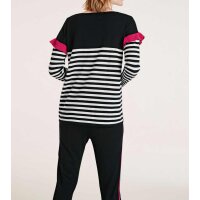 Knit sweater with brooch, black-white