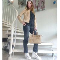 Handtasche m. Nieten, camel