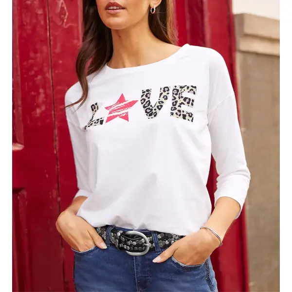 Langarmshirt mit Leo-Schriftzug, ecru