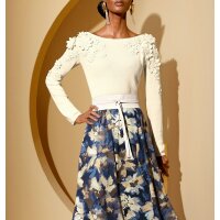 Pullover m. 3D-Blüten-Applikation, champagner