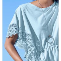 Fledermausshirt m. Crochet-Spitze, hellblau